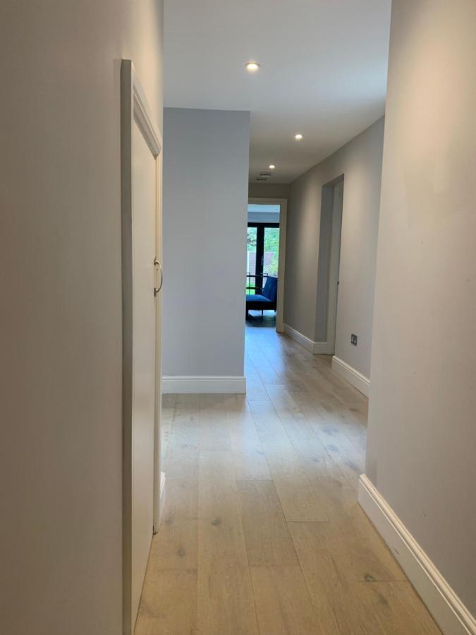 Wonderful 3 Bed Flat With Private Garden In Wimbledon - 1 The Queens Apartment London Bagian luar foto