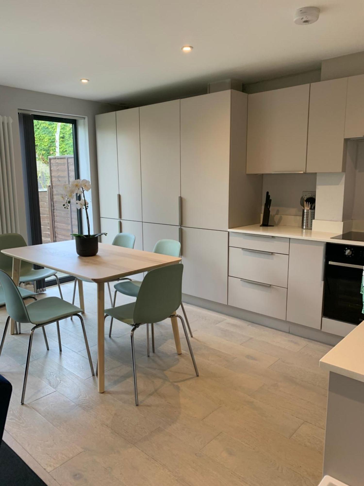 Wonderful 3 Bed Flat With Private Garden In Wimbledon - 1 The Queens Apartment London Bagian luar foto